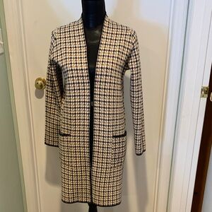 Chic Nine West Women's Houndstooth Long Duster Sweater. Size S. NWOT.